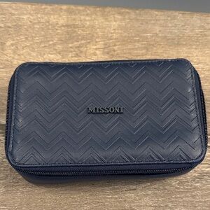 Missoni x Delta amenity case navy blue new